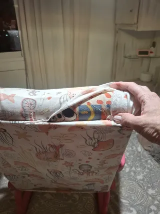 Mecedora infantil con estampado marino