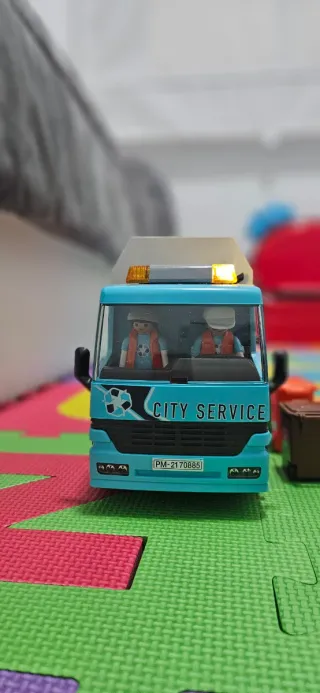Playmobil Camión de Basura con Contenedores