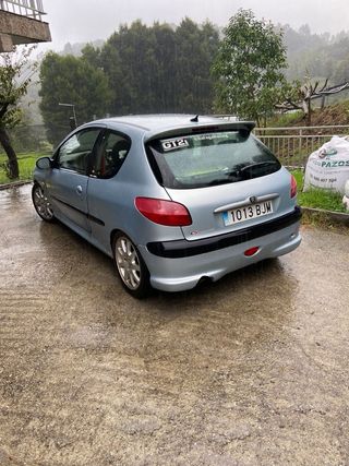 Peugeot 206 2003