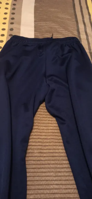 Pantalones chándal Adidas azules talla 11-12