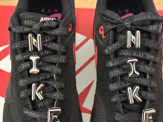 Nike Air Max 1 PRM Valentine's Day Negro/Rosa