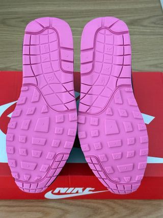 Nike Air Max 1 PRM Valentine's Day Negro/Rosa