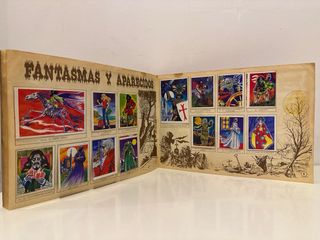 Álbum de Cromos Monstruos