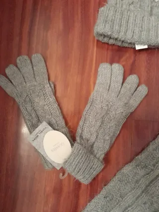 Conjunto Ysabel Mora: Gorro, Bufanda y Guantes.