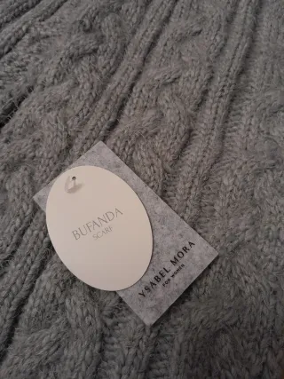 Conjunto Ysabel Mora: Gorro, Bufanda y Guantes.