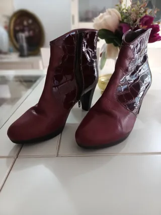 Botas Wonders de piel /Rojas