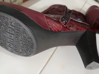 Botas Wonders de piel /Rojas