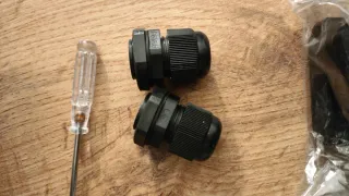 Presa doppia esterna IP66 con sportello