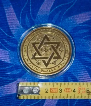 Moneta Portafortuna Amuleto Egiziano Cleopatra