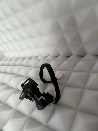 Bombín de encendido Suzuki LTZ 400 con llave