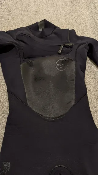 Neopreno Xcel 4/3 Hombre talla S.