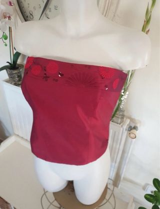 Top fiesta seda sin tirantes talla 42