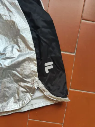 Shorts Fila donna effetto metallico L argento