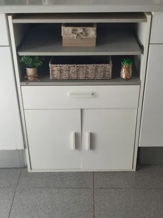 Mueble auxiliar blanco y gris A recoger