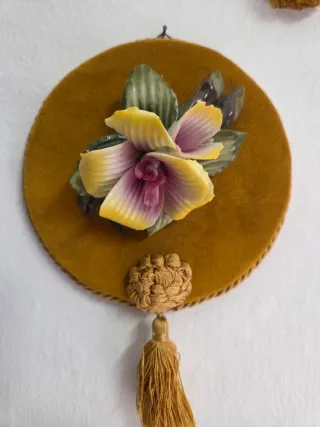 Coppia quadretti fiori Capodimonte