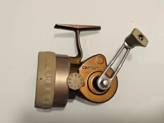 Carrete de pesca Crack Contact