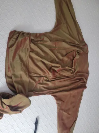 Blusa tornasolada dorada/naranja talla 40