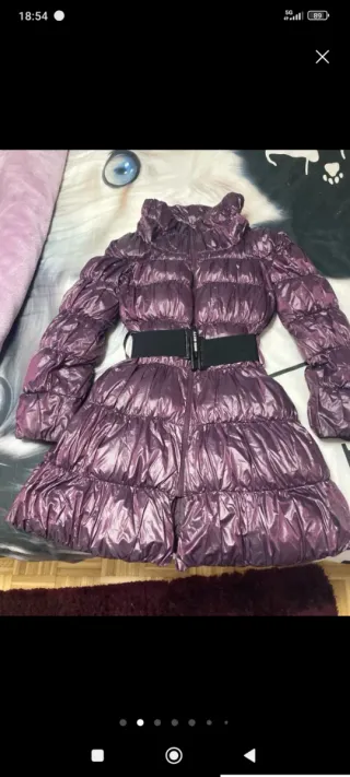 Abrigo acolchado morado brillante Miss Sixty