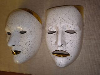 Juego 2 Máscaras Porcelana Oro