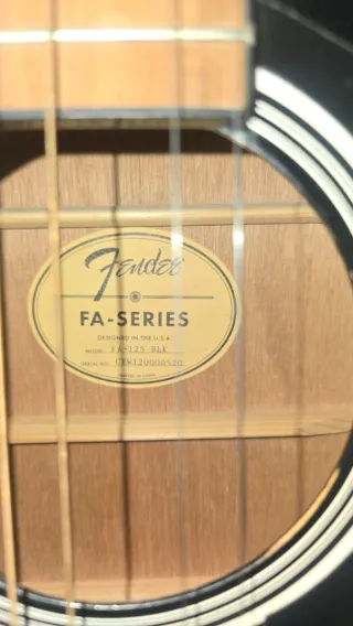 Guitarra Acústica Fender FA-125