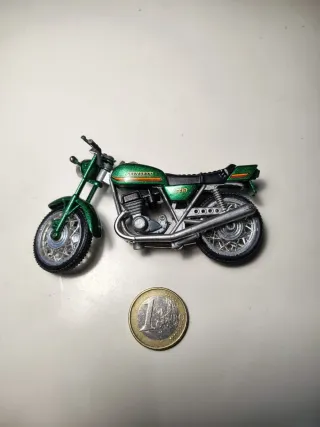 Lote 11 Motos a Escala Años 70