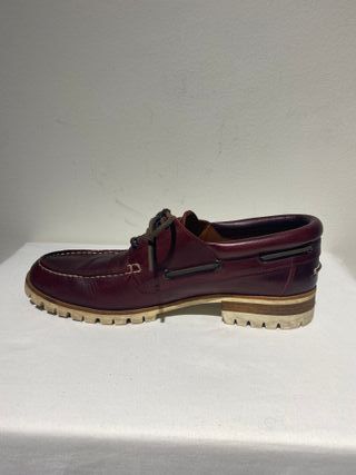 Nauticos de piel Dsquared2 color burdeos