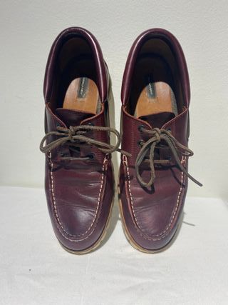 Nauticos de piel Dsquared2 color burdeos