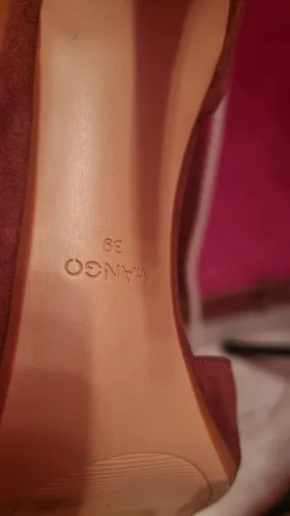 Zapatos de tacón marrones