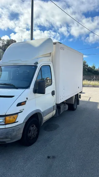 Camión Iveco 50 C15