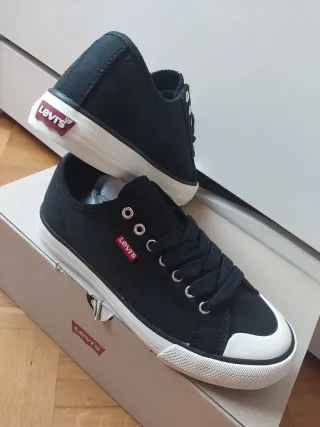 Zapatillas Levi's Negras Talla 36