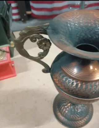 Vaso portafiori in rame martellato