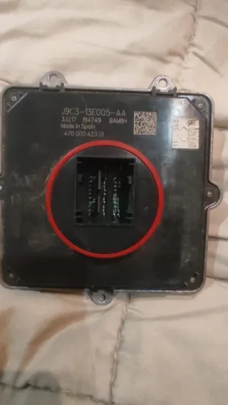 Centralita Faro Jaguar/Land Rover J9C3-13E005-AA