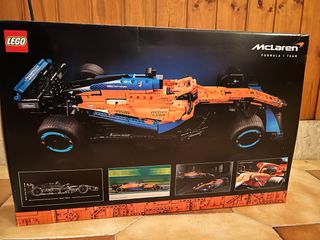 LEGO Technic McLaren Formula 1 Race Car