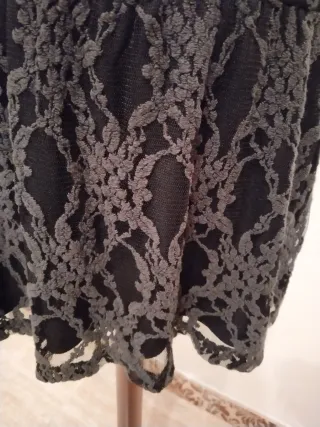 Vestido negro encaje
