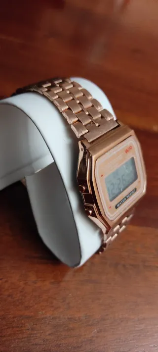 Reloj Digital Oro Rosa - WR Lithium