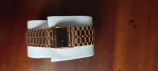 Reloj Digital Oro Rosa - WR Lithium