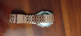 Reloj Digital Oro Rosa - WR Lithium