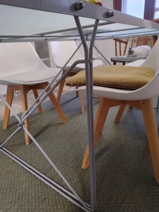 Mesa Comedor Cristal Esmerilado y Metal