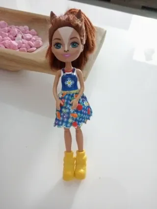 Muñeca Enchantimals