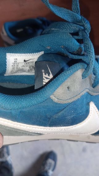 Scarpe sportive Nike per bambini taglia 36