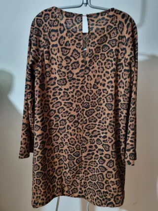Vestido estampado animal print