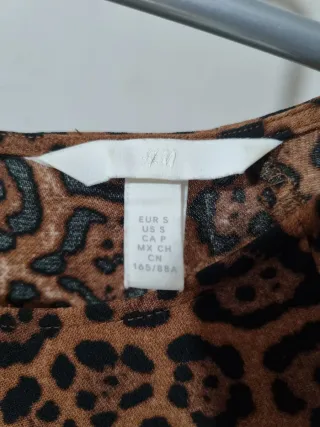 Vestido estampado animal print