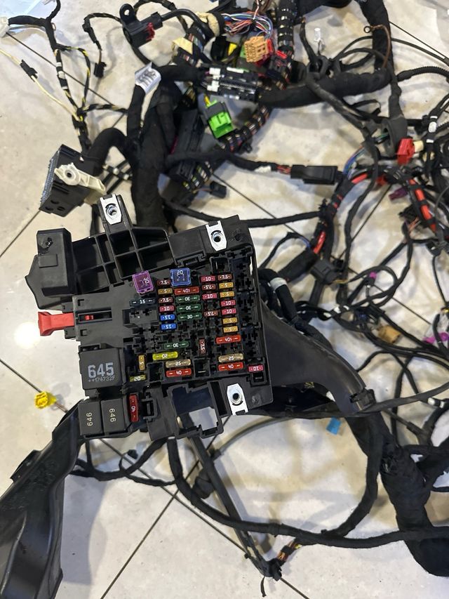 Instalación Eléctrica Interior RS3 Sedan