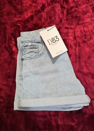 Shorts vaqueros Stradivarius