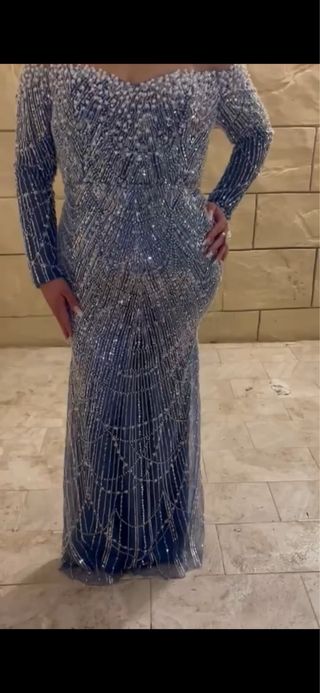 Vestido fiesta pedrería perlas azul plateado