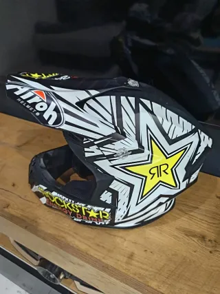 Casco Airoh Twist Rockstar
