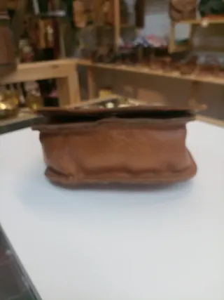 Bolso cuero vintage monedas