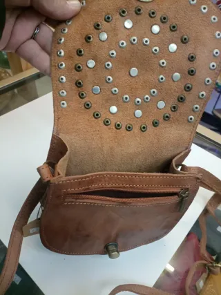 Bolso cuero vintage monedas