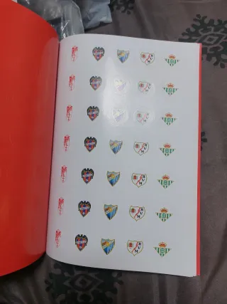 2 Agendas Escolares Coca Cola Fútbol 2013-2014