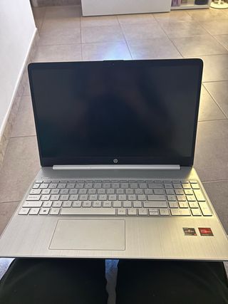 Ordenador HP Plata y Negro